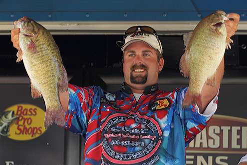 <p>
	Nate Wellman (1st, 22-4)</p>
