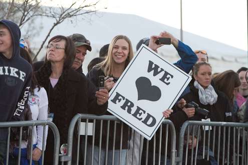 <p>
	Fred Roumbanis fans were in full force.</p>
