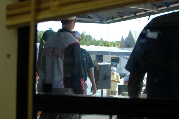 <p>
	This is literally behind the scenes in the B.A.S.S. weigh-in trailer where computers calculate all the teams' weights.</p>
