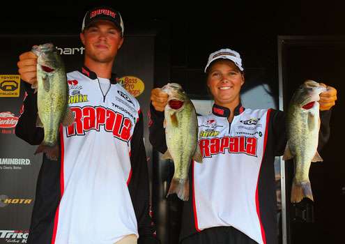 Michaela Anderson and Bryan Billeadeau of University of St Thomas (16th, 5-3)
