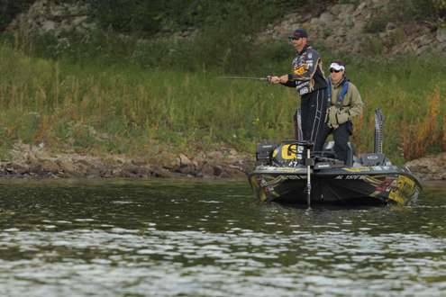 <p>
Swindle makes a cast.</p>