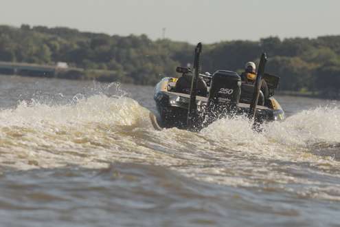 <p>
	Scroggins keeps on going.</p>
