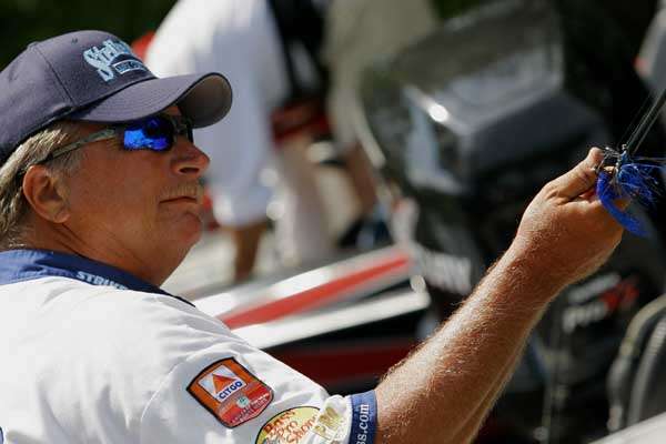 <p><b>9. Where is your favorite place to fish for bass and why?</b></p>
<p style=