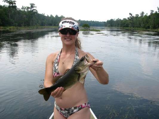 <p>
	âThis is my wife and a bass from the Wacissa River,â said Brian Metty. âItâs her first Motherâs Day. Happy Motherâs Day, baby!â</p>
