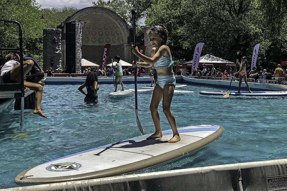 â¦stand up paddleboardingâ¦