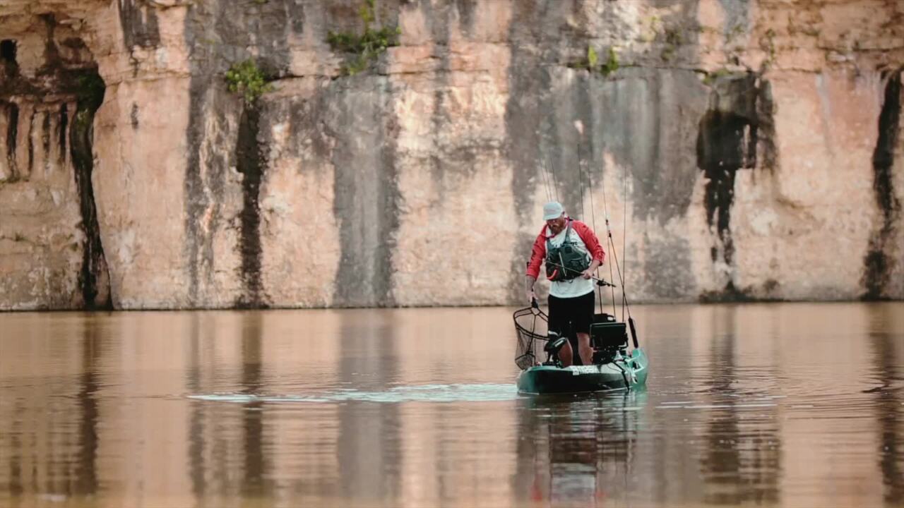 Tackle Tip Tuesday: Feider on flipping grass – Texas rig vs. jig ...